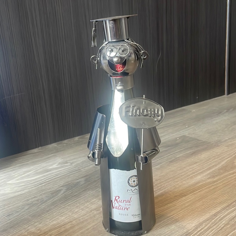 Grad wine bottle holder 🍷